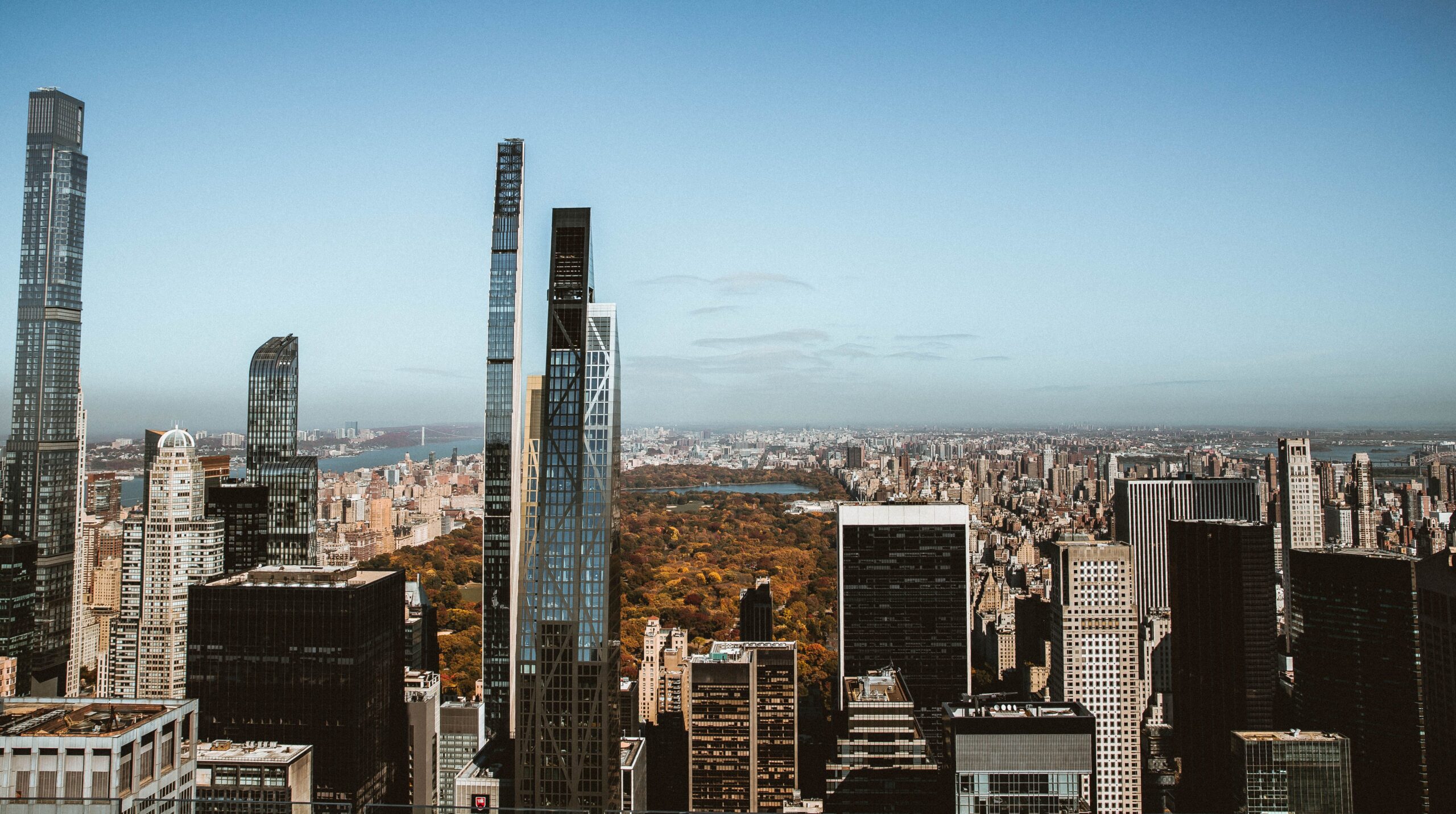 Central Park e grattacieli di New York visti dall'alto. Foto: Suissounet (Pexels)