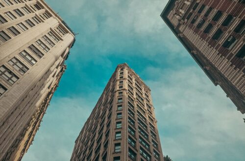 Grattacieli di Manhattan visti dal basso